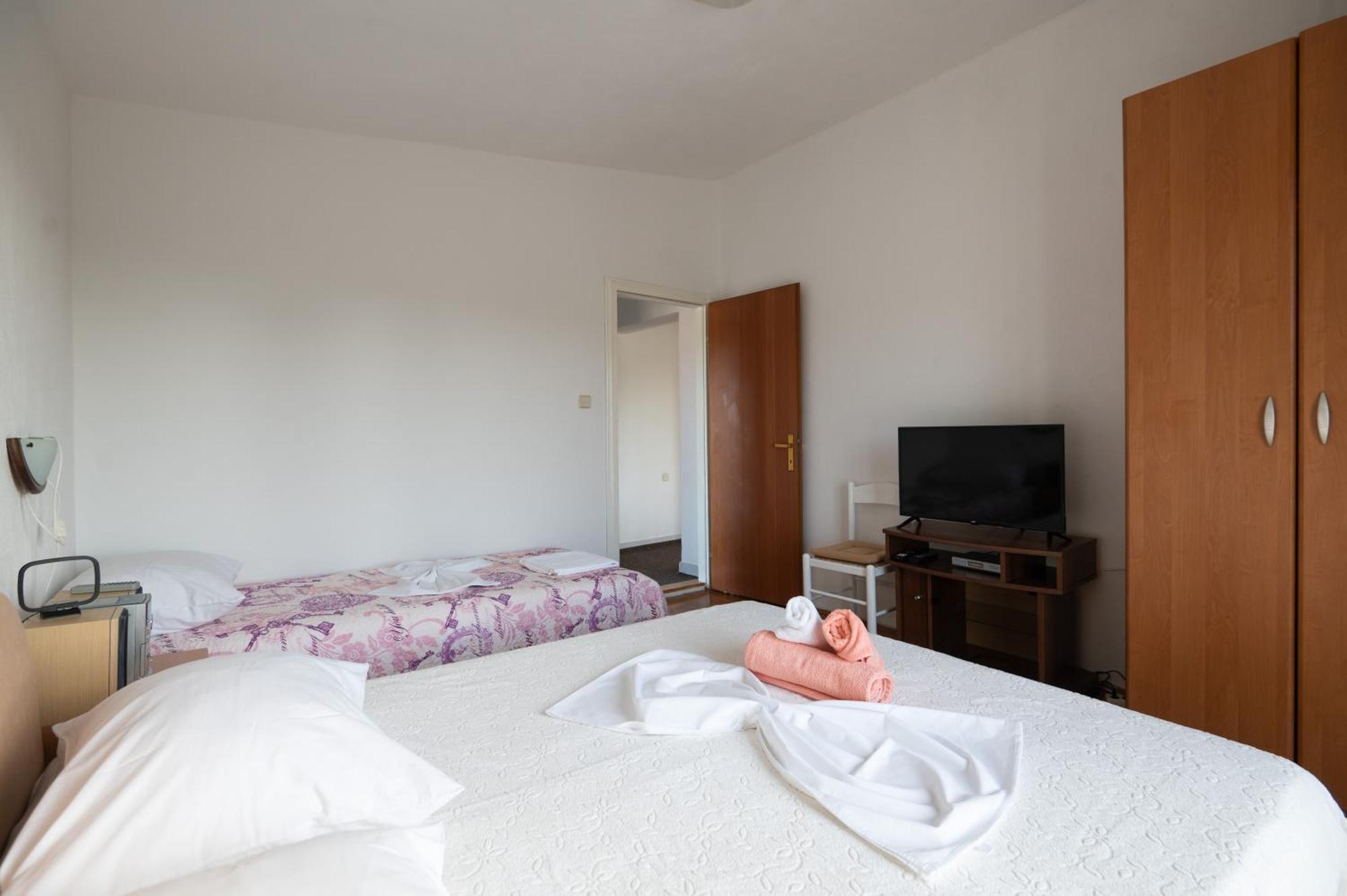 Marina'S Apartments Ražanac Pokoj fotografie