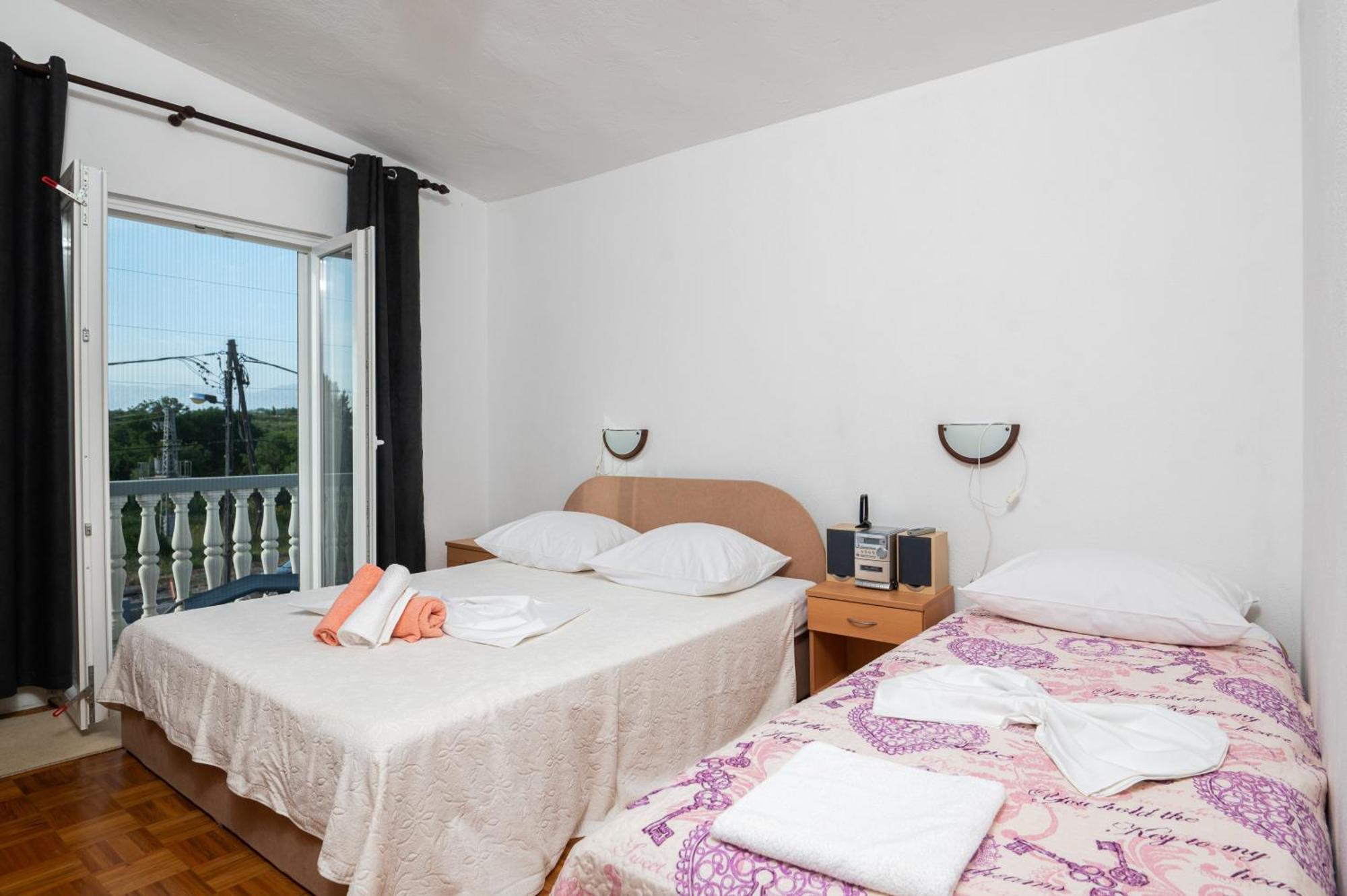 Marina'S Apartments Ražanac Pokoj fotografie